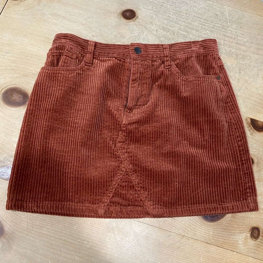 Corduroy mini skirt